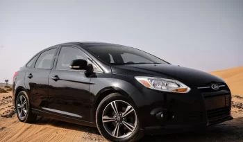 Ford Focus SE black 2014 5