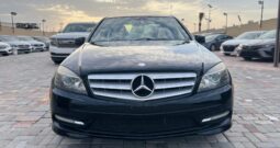 MERCEDES BENZ C300 -2011