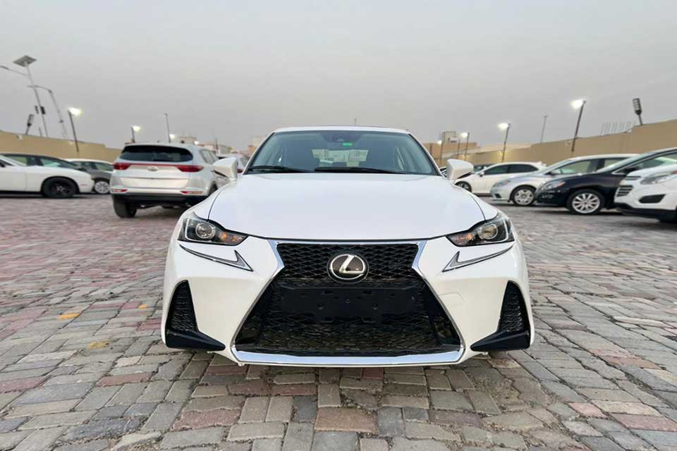 LEXUS 1S300