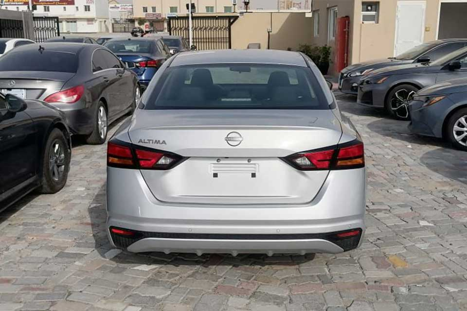 NISSAN ALTIMA S