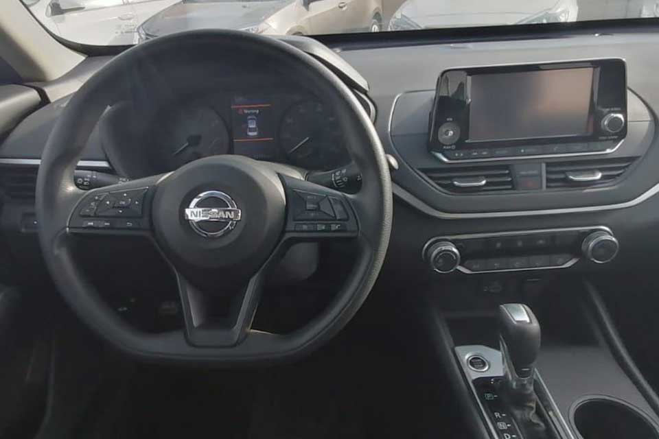 NISSAN ALTIMA S