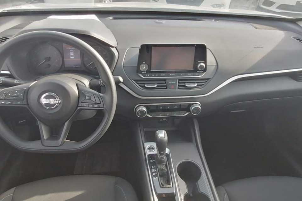 NISSAN ALTIMA S