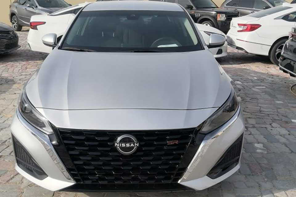 NISSAN ALTIMA S