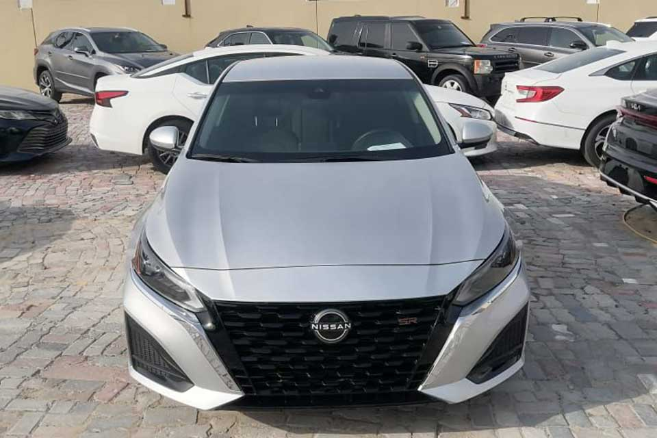 NISSAN ALTIMA S