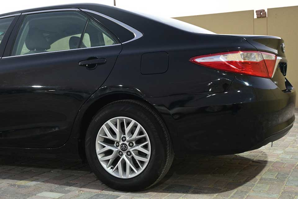 TOYOTA CAMRY