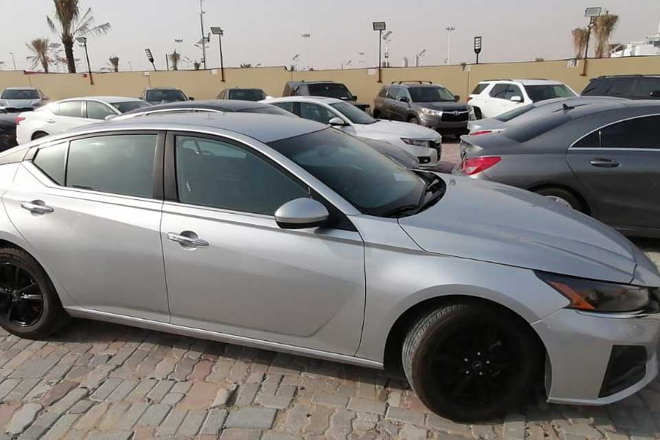 NISSAN ALTIMA S