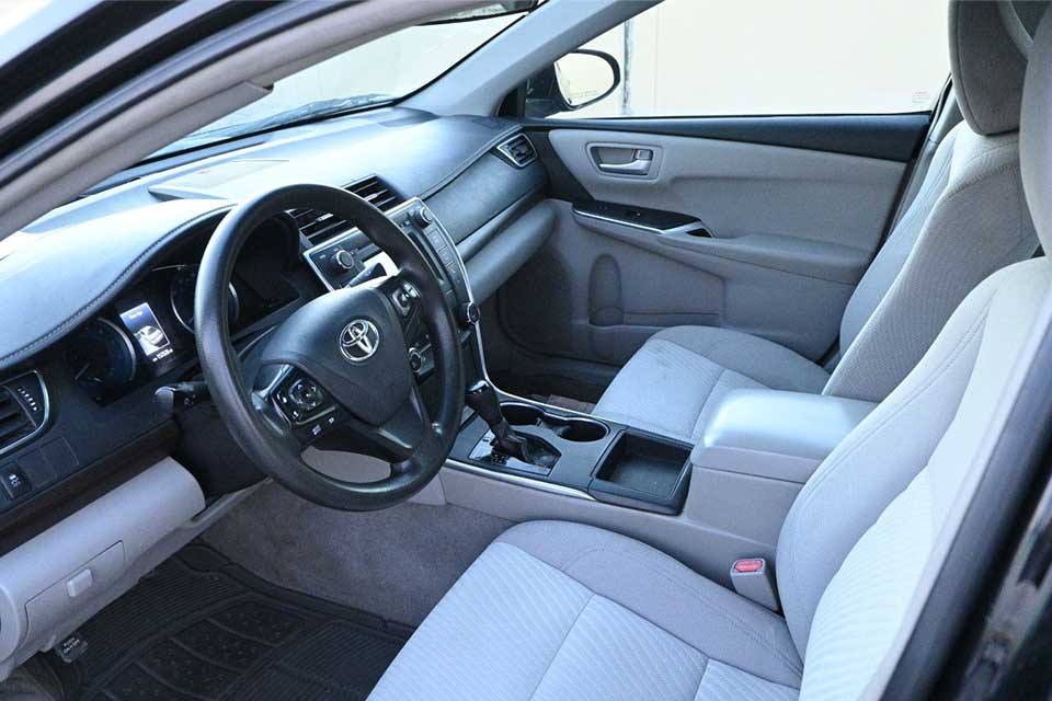 TOYOTA CAMRY