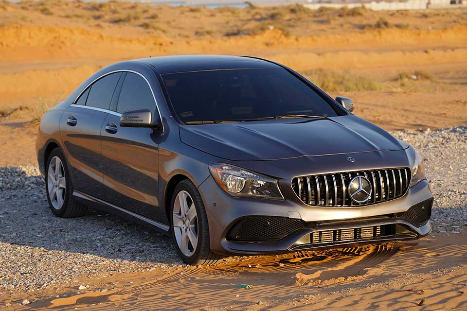 MERCEDES BENZ CLA 250(4 MATIC)